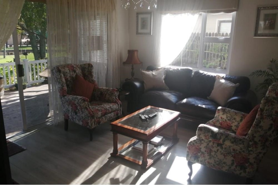 3 Bedroom Property for Sale in Franschhoek Western Cape